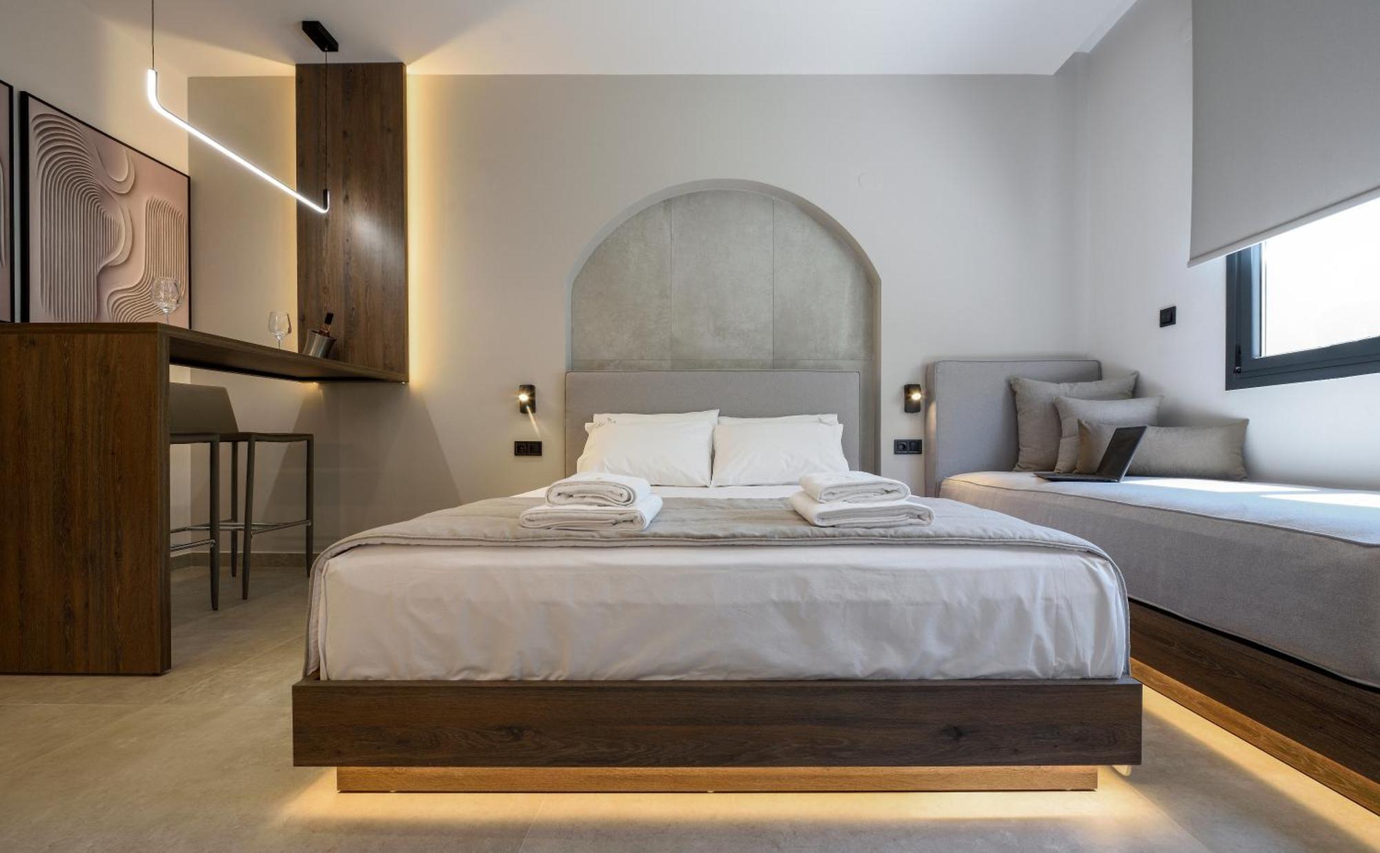 Loena Luxury Suites Thessaloniki Exterior photo