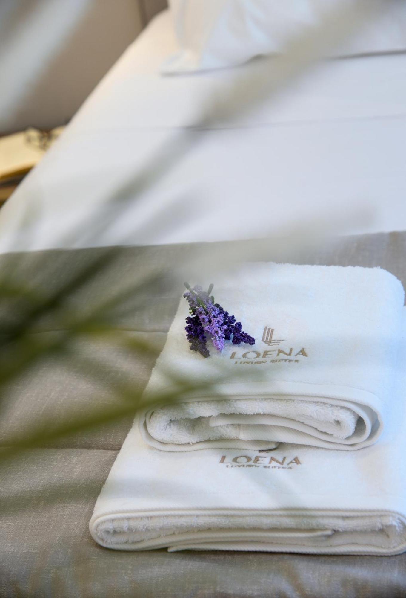 Loena Luxury Suites Thessaloniki Exterior photo